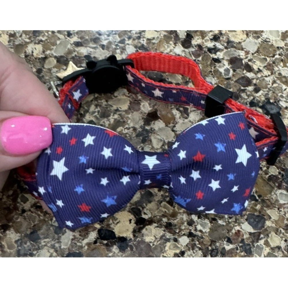 Cat‎ Collar Breakaway with Bell and Bow Tie Red White Blue Adjustable Kitten